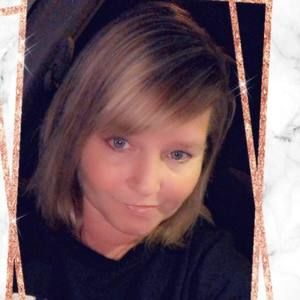 Meet your Posher, Helana